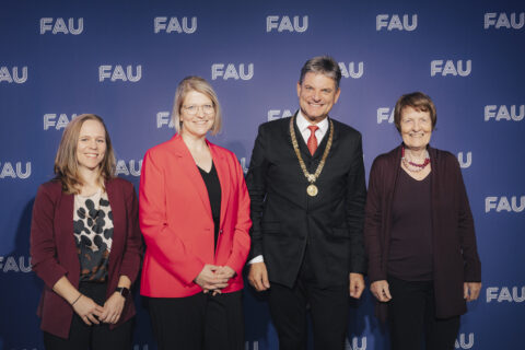 Towards entry "Renate Wittern-Sterzel Award for Trailblazing Maternity Protection Laboratory at FAU"